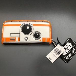 NWT Loungefly BB-8 Wallet